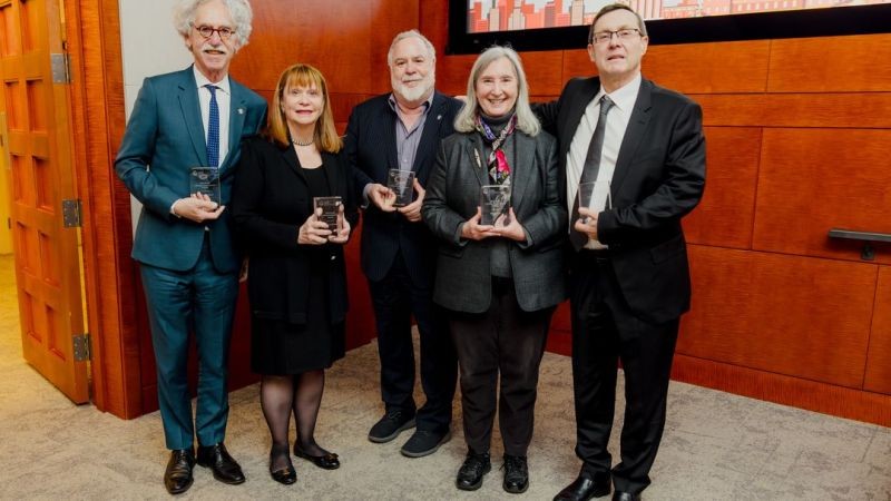 SIPA Adjunct Professor and Brandmeyer Fellow Jon Lukomnik Receives the International Corporate Governance Network Lifetime Achievement Award 